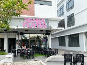 Nenda Plates Café