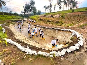 The Creek SuperFruits Farm Senai